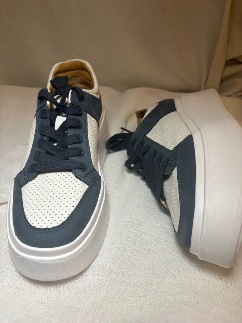 J/Slides NYC Platform Sneakers Leather Navy White Star Sole Size 8 NEW
